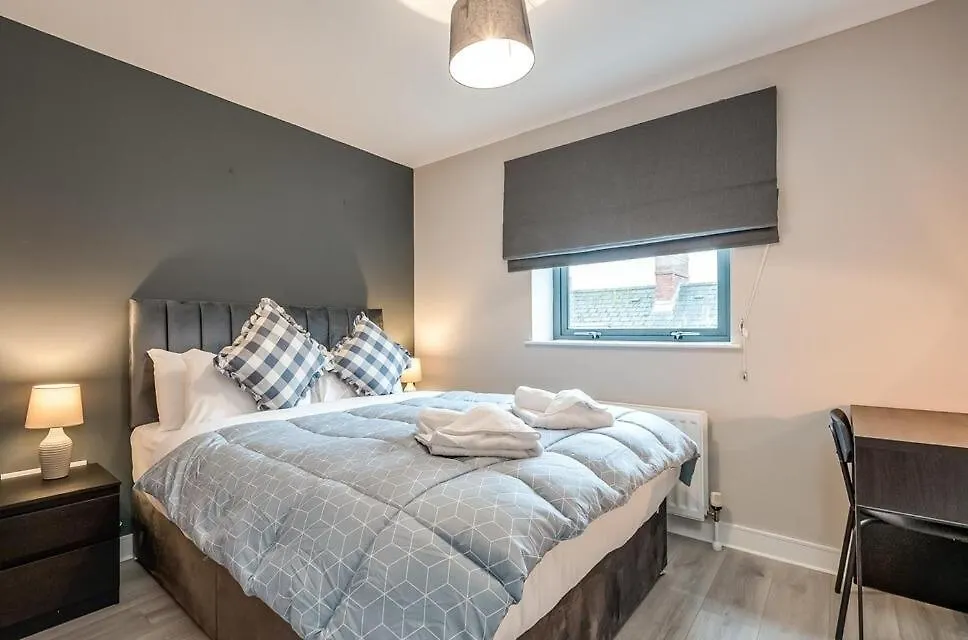 Central Belfast Apartments, Victoria Place Apartment