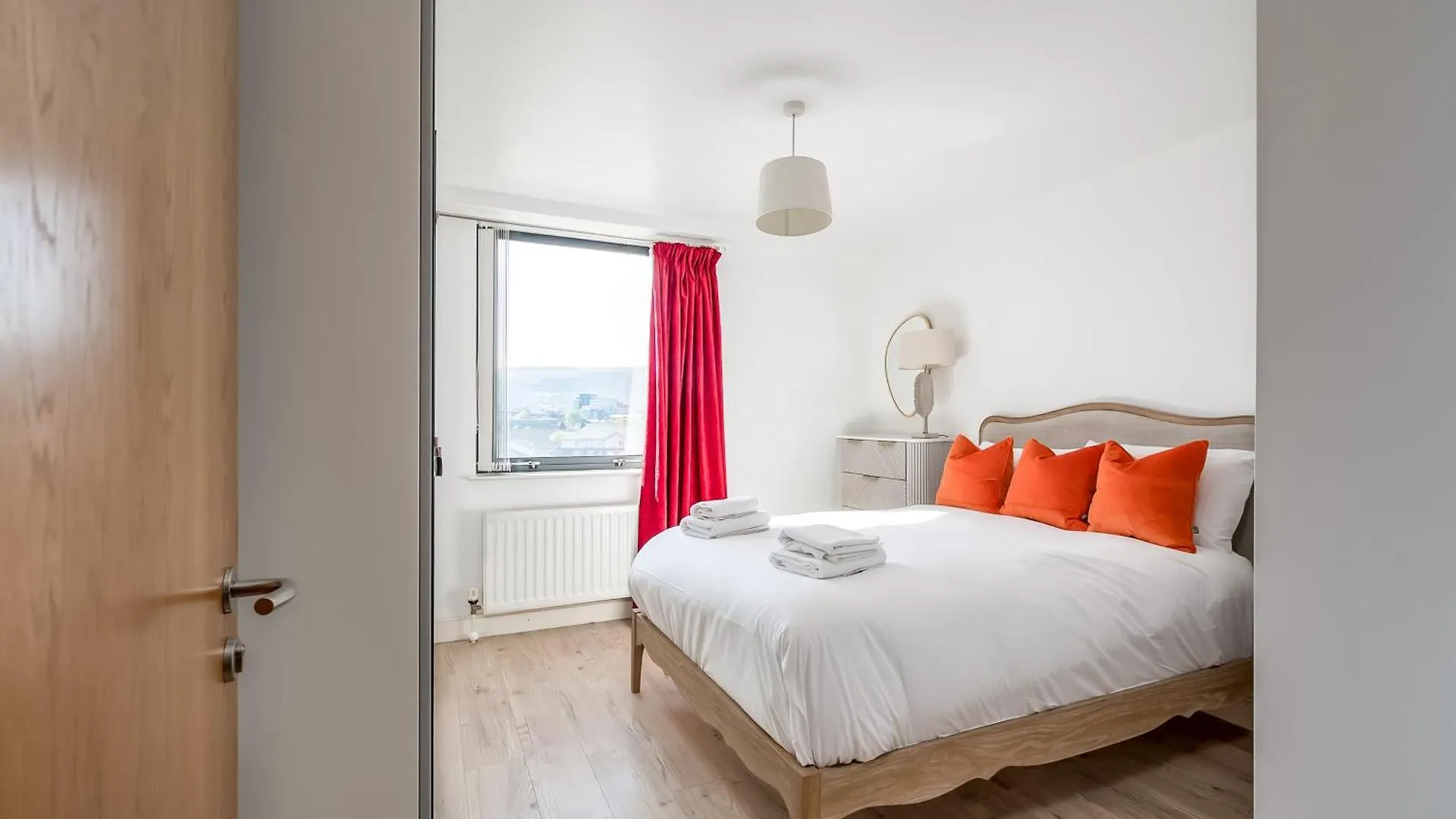 Central Belfast Apartments, Victoria Place Apartment