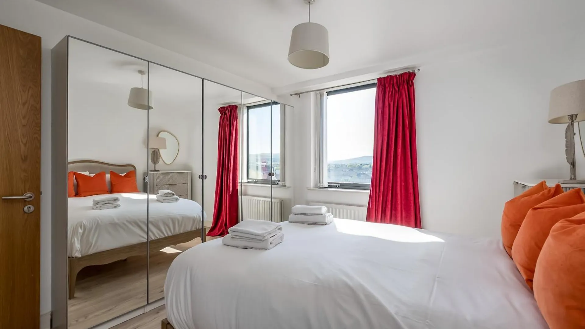 Central Belfast Apartments, Victoria Place Apartment